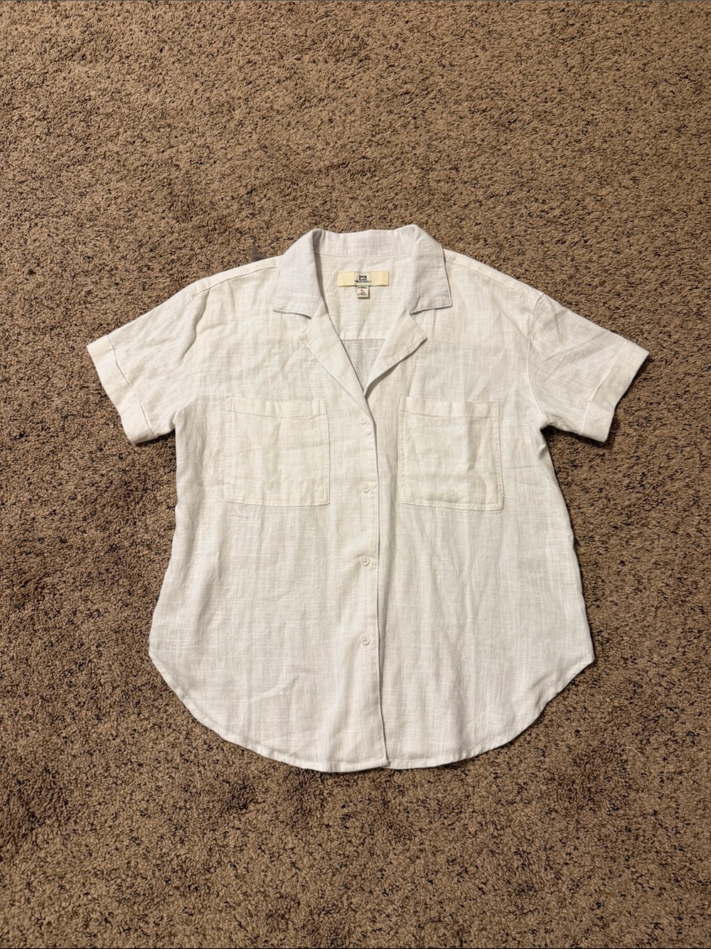 Women’s Short-Sleeve Button-Up Linen Shirt White
